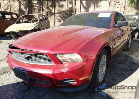 2011 Ford Mustang V6 z USA, uszkodzony, nr VIN 1ZVBP8AM7B5169892